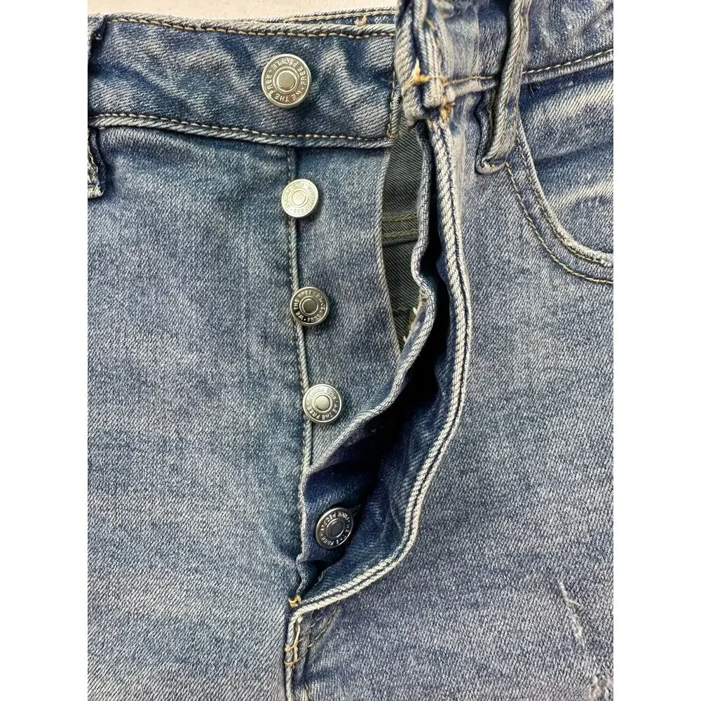 NWOT Free People We The Free Crvy High Rise Denim Shorts Size 28 Distressed - Picture 4 of 9